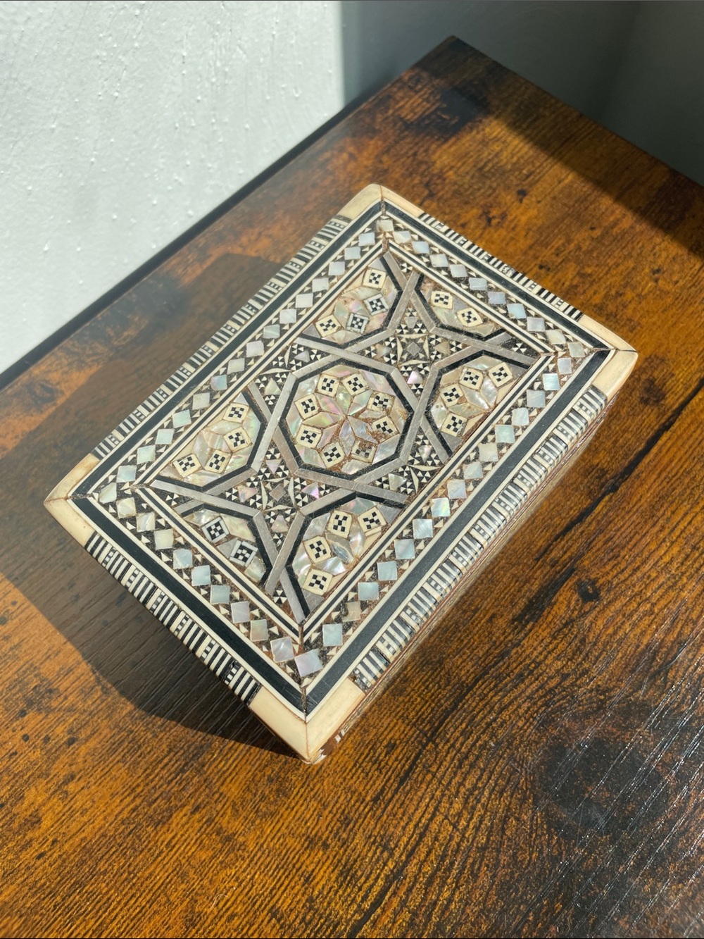 Vintage moorish box Mother of pearl inlaid inlay Mop wood